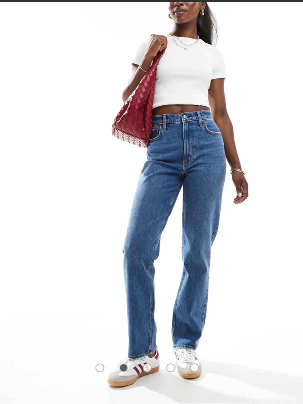 Abercrombie & Fitch 90s Straight Ultra
High Rise Denim Jeans